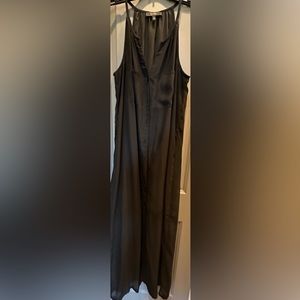 Jessica Simpson black party dress.